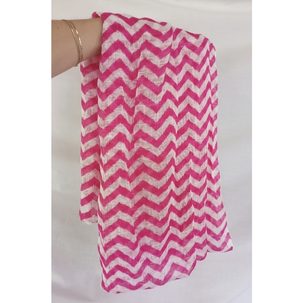 Chevron Print Infinity Scarf - Picture 2 of 2